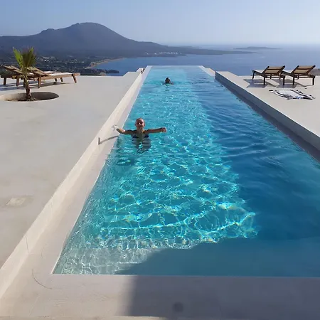 Villa Mr. Bliss Avlemonas