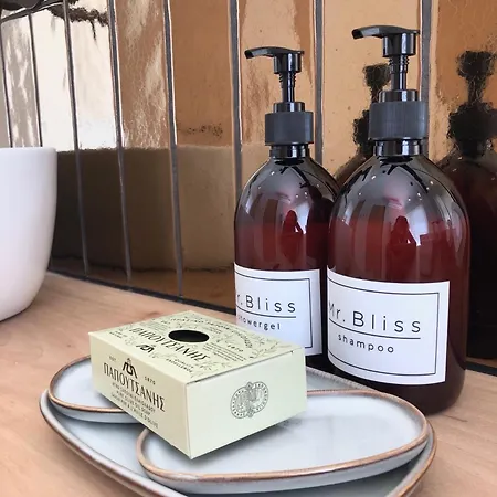 Villa Mr. Bliss Avlemonas